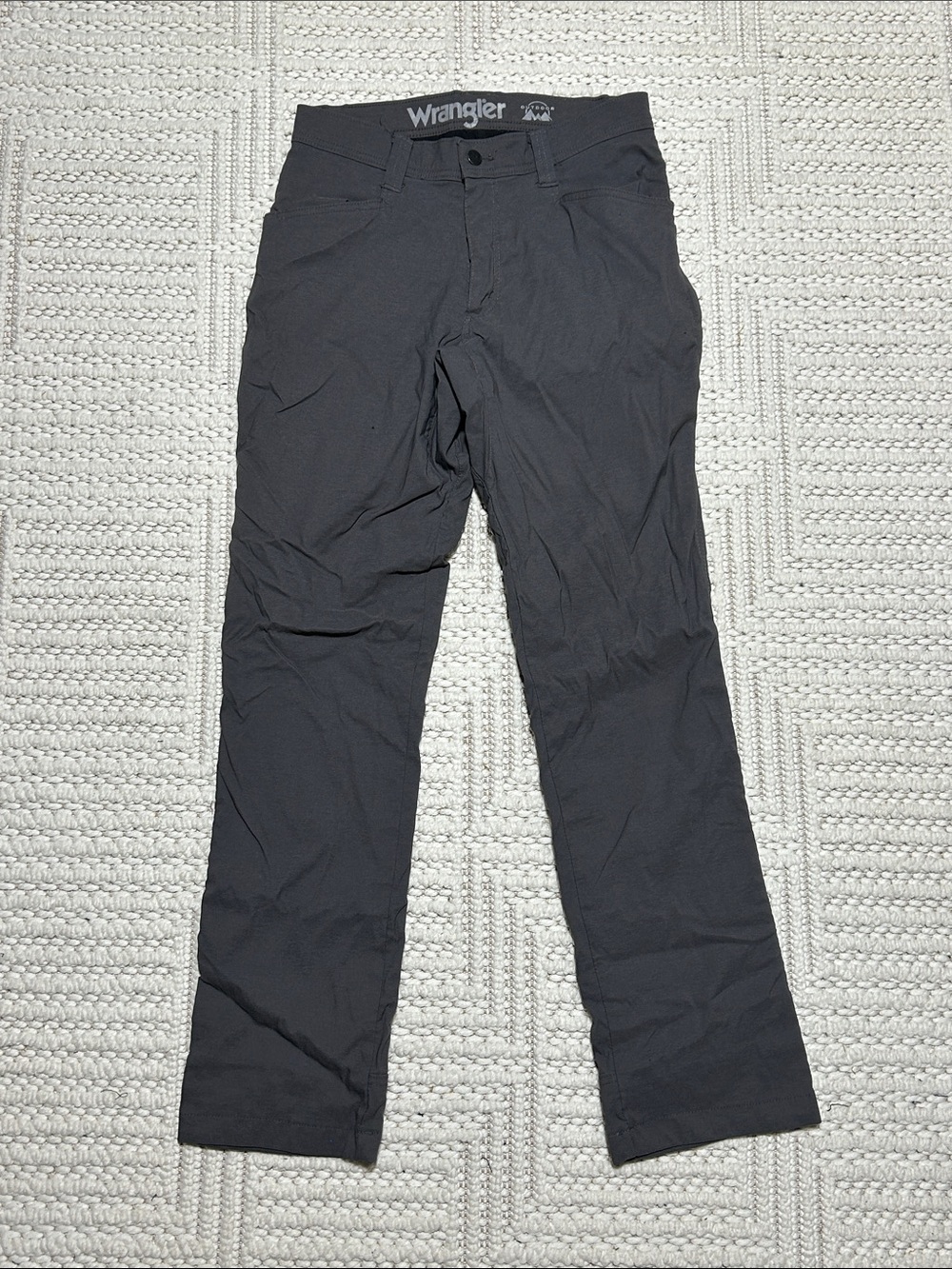 Wrangler Men's Black Cargo Straight-Leg Pants